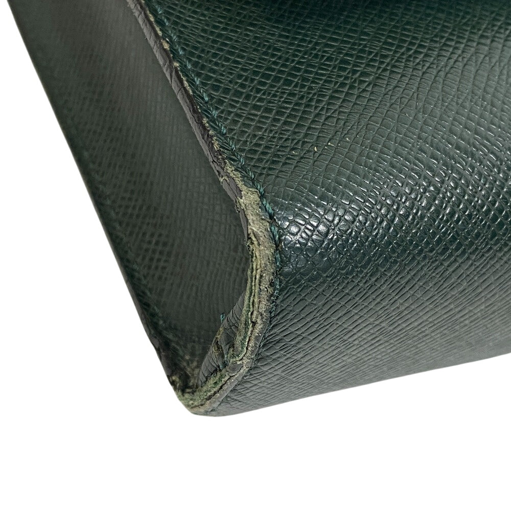 LOUIS VUITTON Clutch bag leather green Taiga Volga