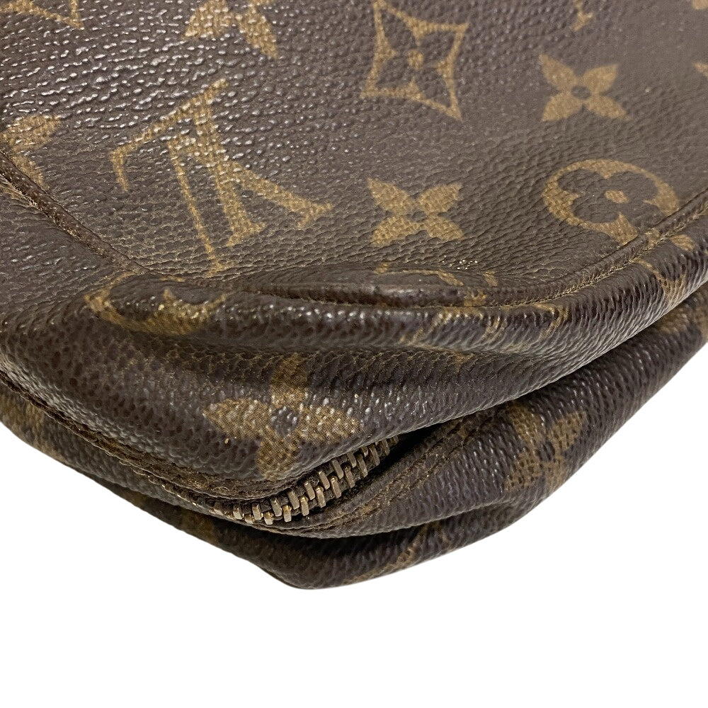LOUIS VUITTON Clutch bag leather Brown Monogram Truth Cracking Ty 28