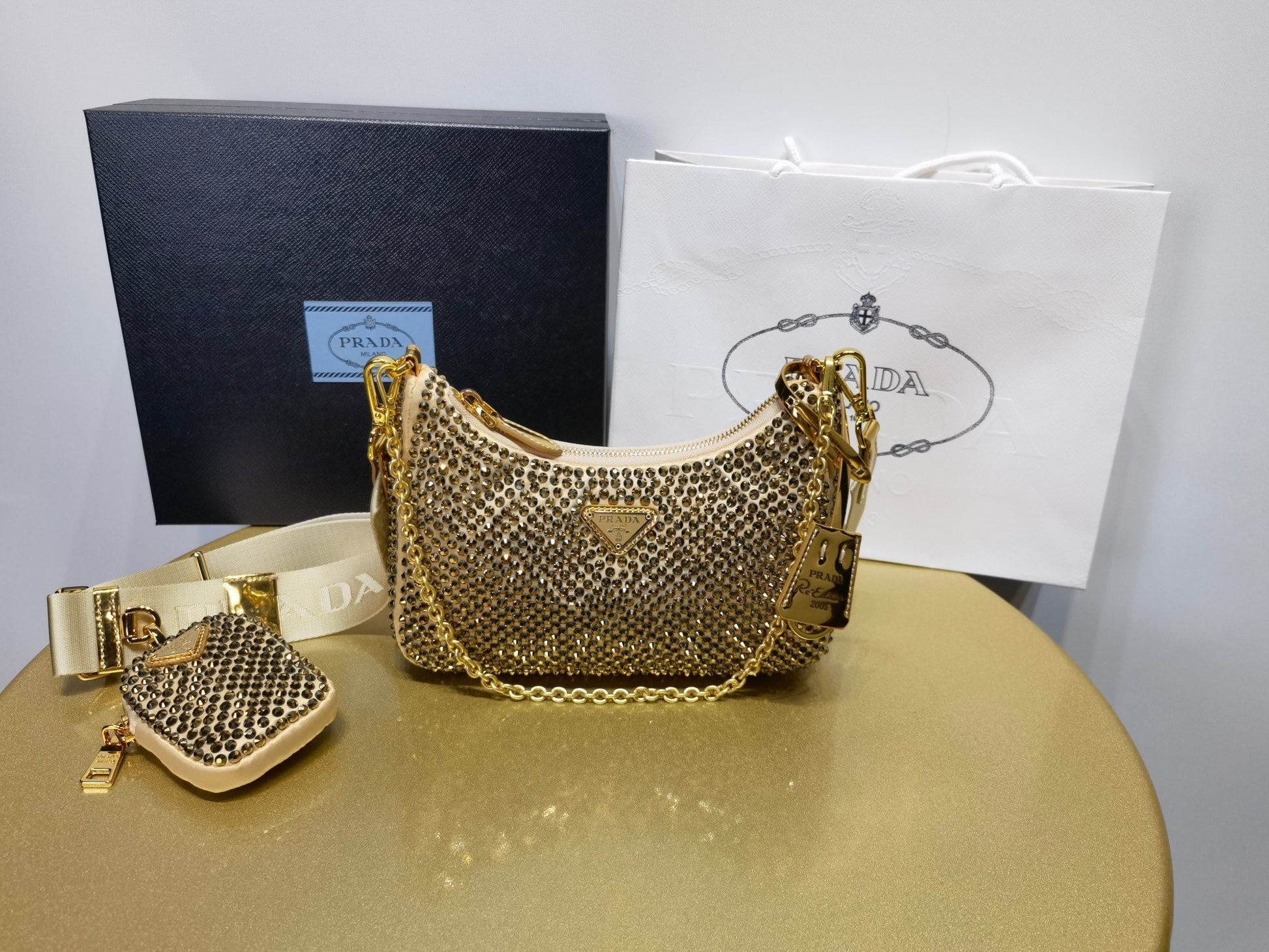 BOLSA Prada RE-EDITION Luxury Handbag