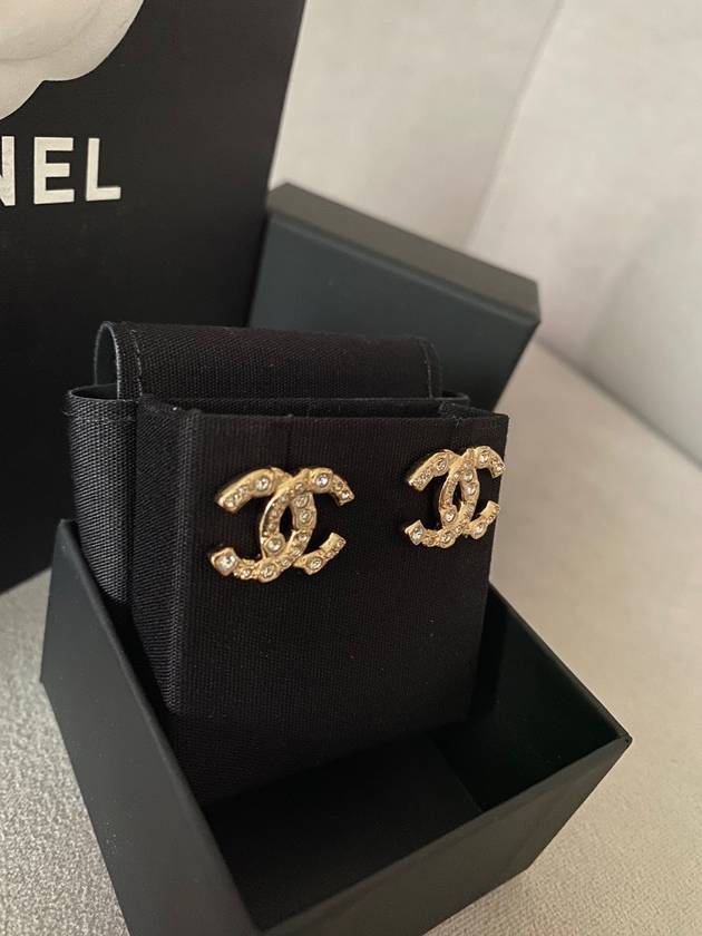 Chanel Handbag - Lynora Bags