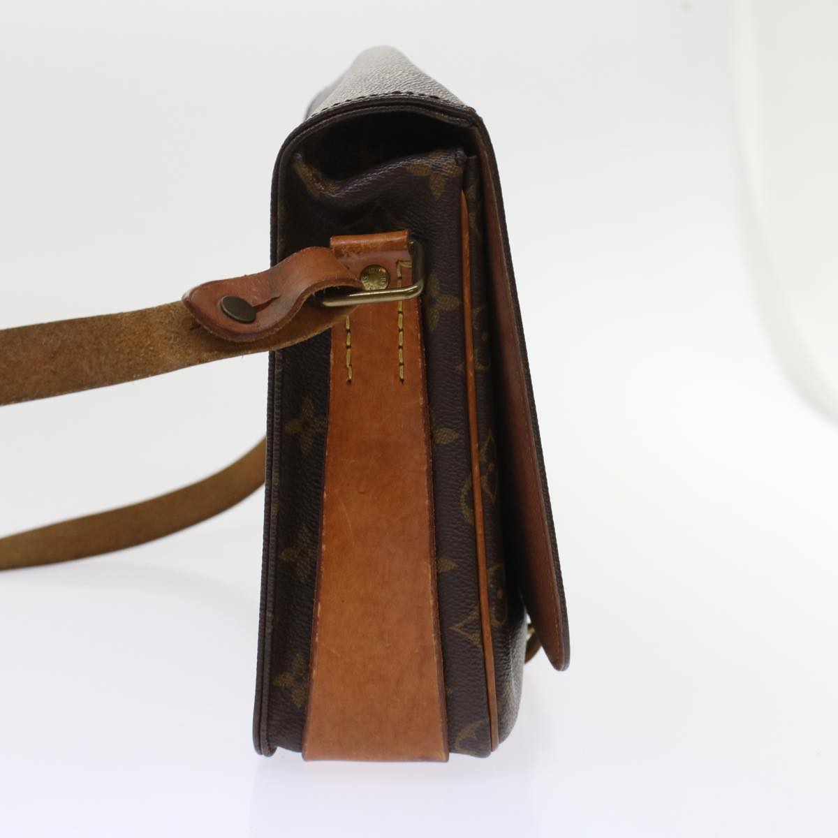 LOUIS VUITTON Monogram Cartouchiere GM Shoulder Bag LV am4526