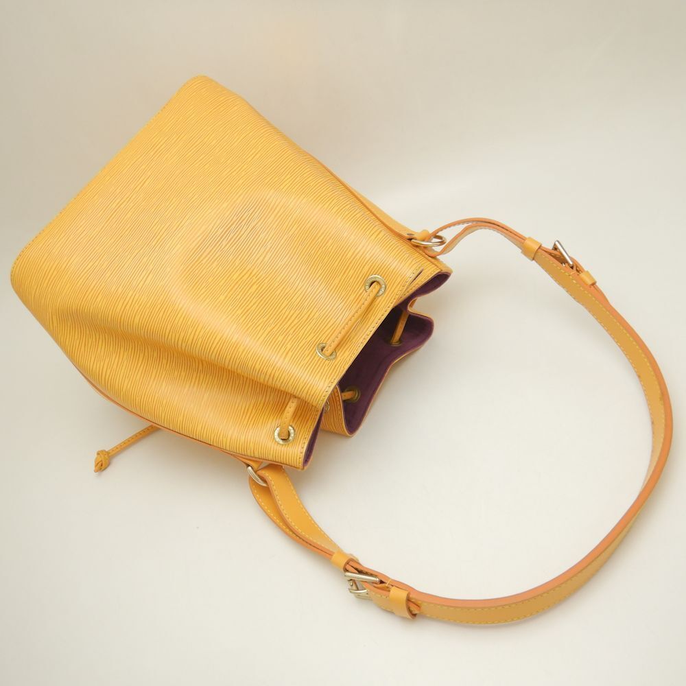 Louis Vuitton Epi Shoulder Bag Noe