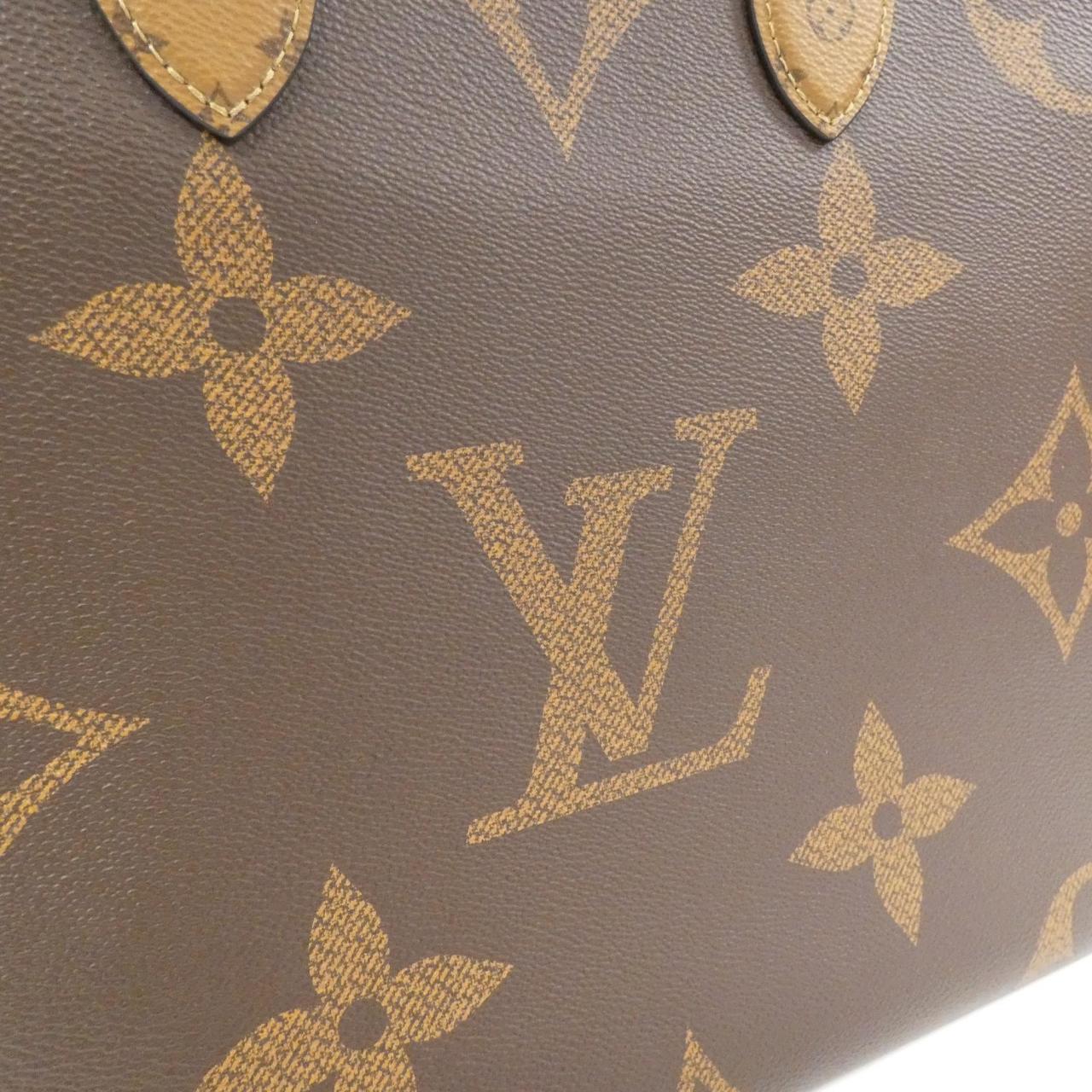 Louis Vuitton Giant On The Go Gm