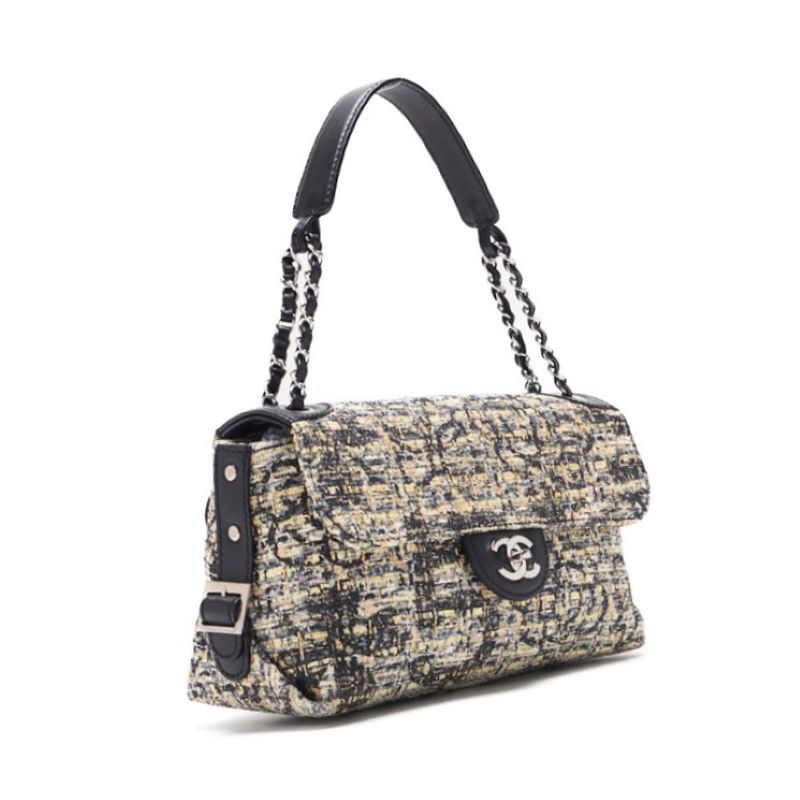 Chanel Camelia Turnrock Chain Shooter Tweed Black Multicolor Silver G Shooter Bag Shooter Bag Lady Hybrid ShipSS escence Online
