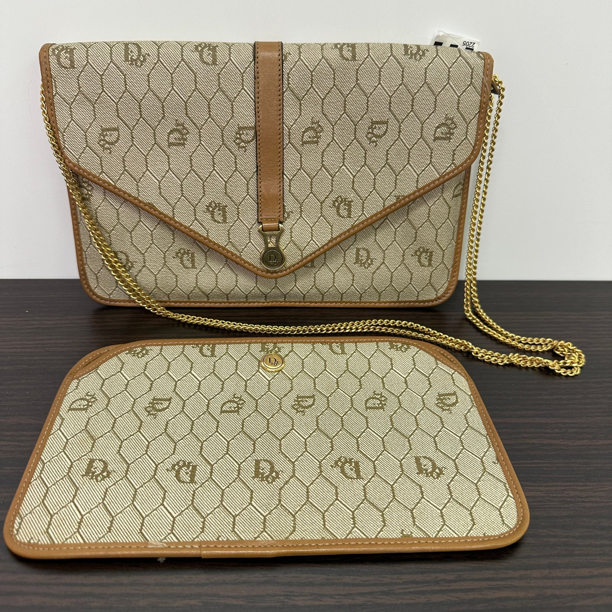 Dior Leather Shoulder Bag LB120667