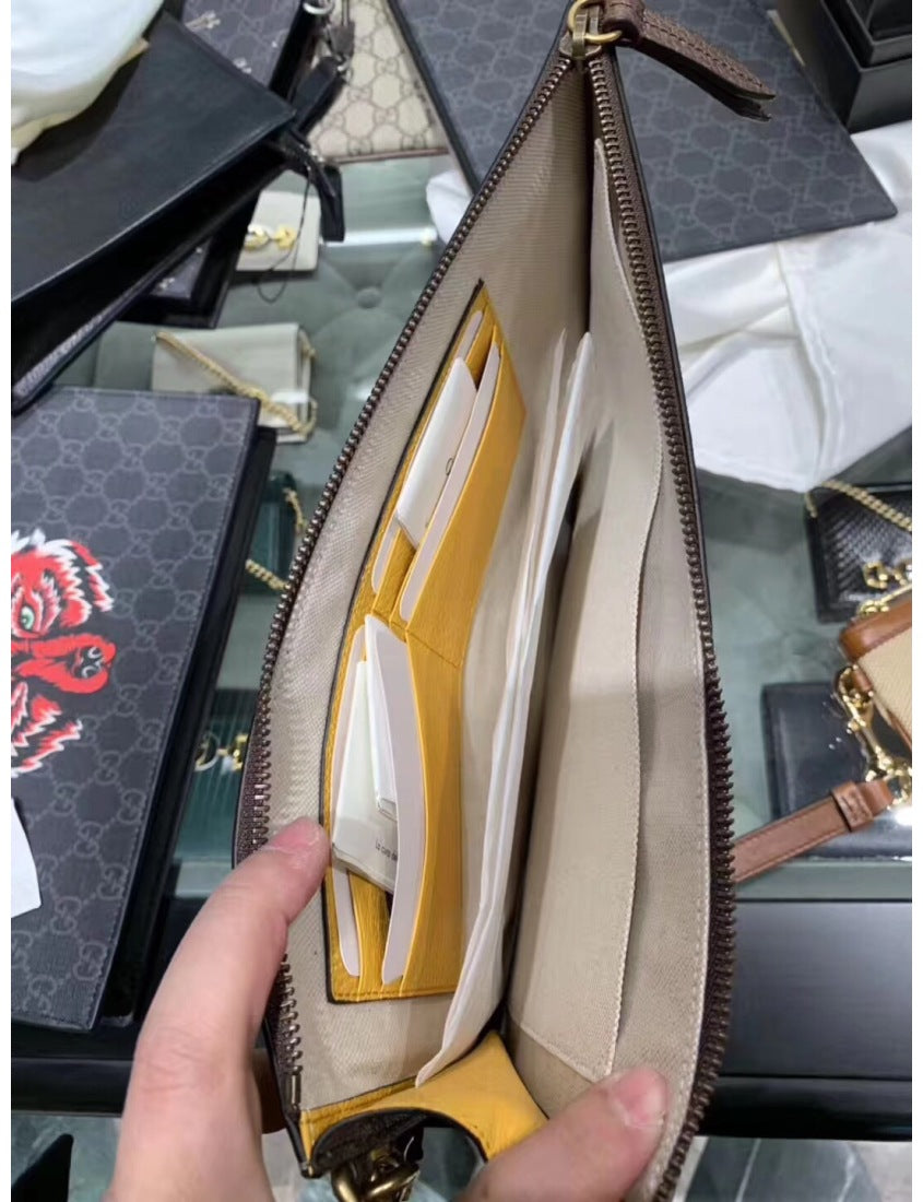 Gucci Clutch Style 5