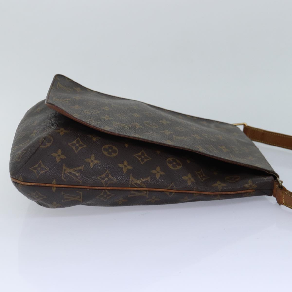 LOUIS VUITTON Monogram Mtte Shoulder Bag LV Auth bs16945