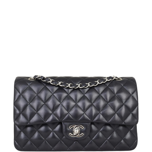 Chanel Classic Double Flap Medium | 10 Series