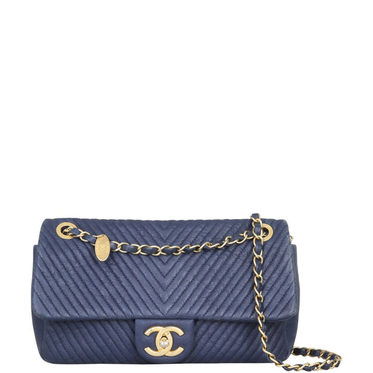 Chanel Surpique Chevron Single Flap Bag | Gold Hardware