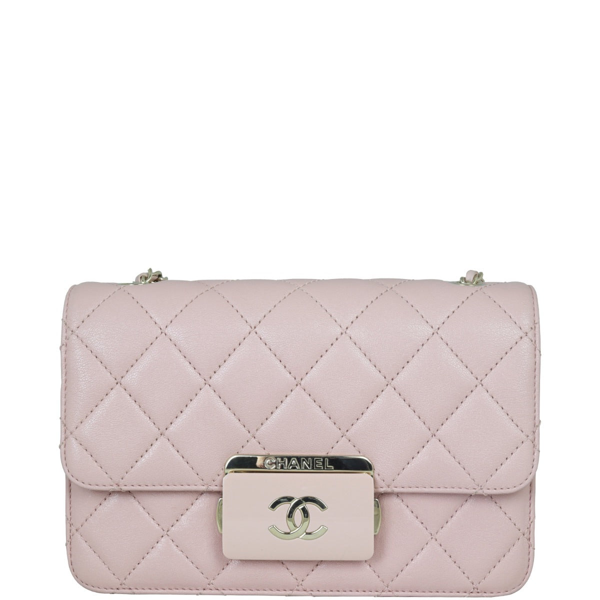 Chanel Beauty Lock Flap Bag Small | Blush pink