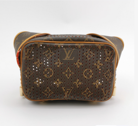 Louis Vuitton (LV) bag 19cm brown 24082278834643