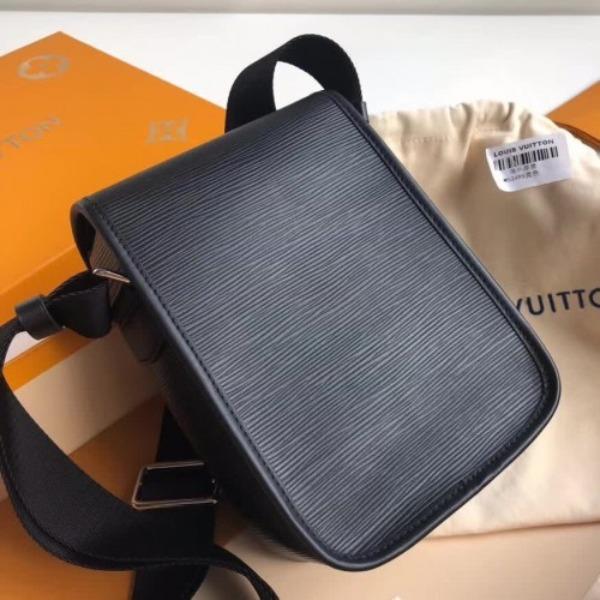 Louis Vuitton Messenger Bag Epi Leather Black 2017