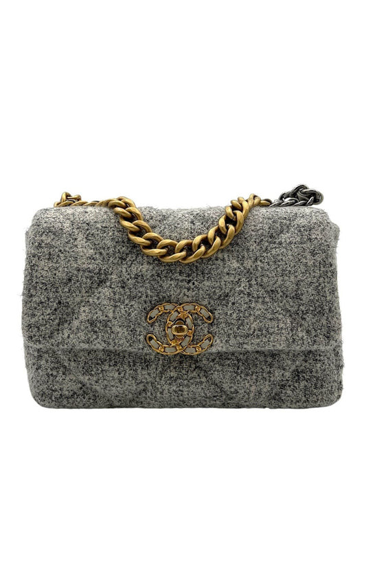 Chanel C19 Small Grey Shoulder Bag in Tweed Gold hardware S2411 002674DT