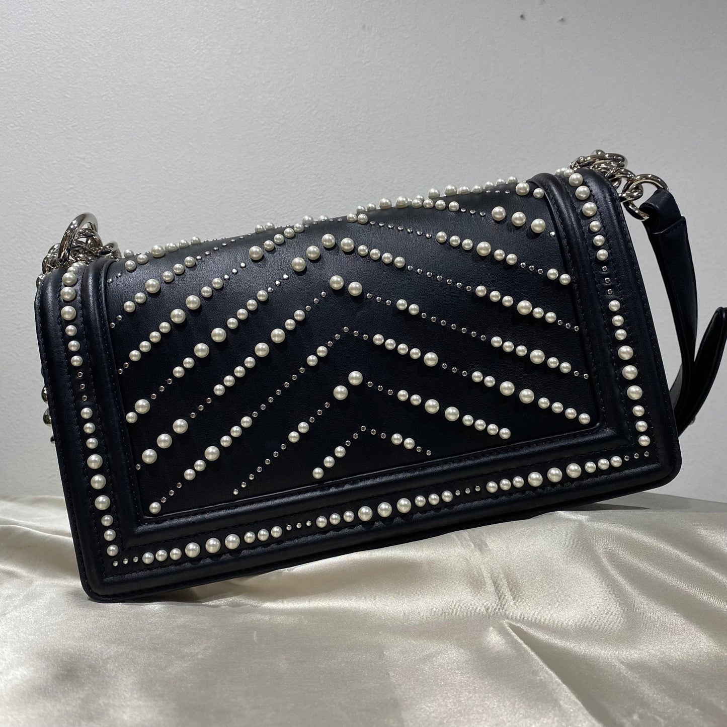 Chanel Shoulder Bag - Lynora Bags