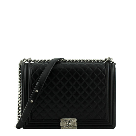Chanel Boy Large | 17 Series