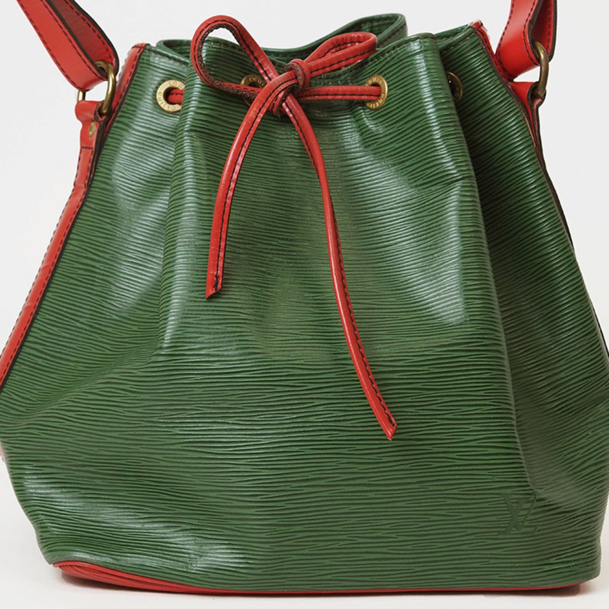 Louis Vuitton Epi Leather Shoulder Bag