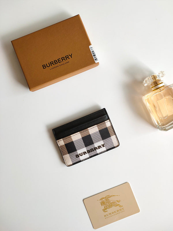 Burberry Bags 544