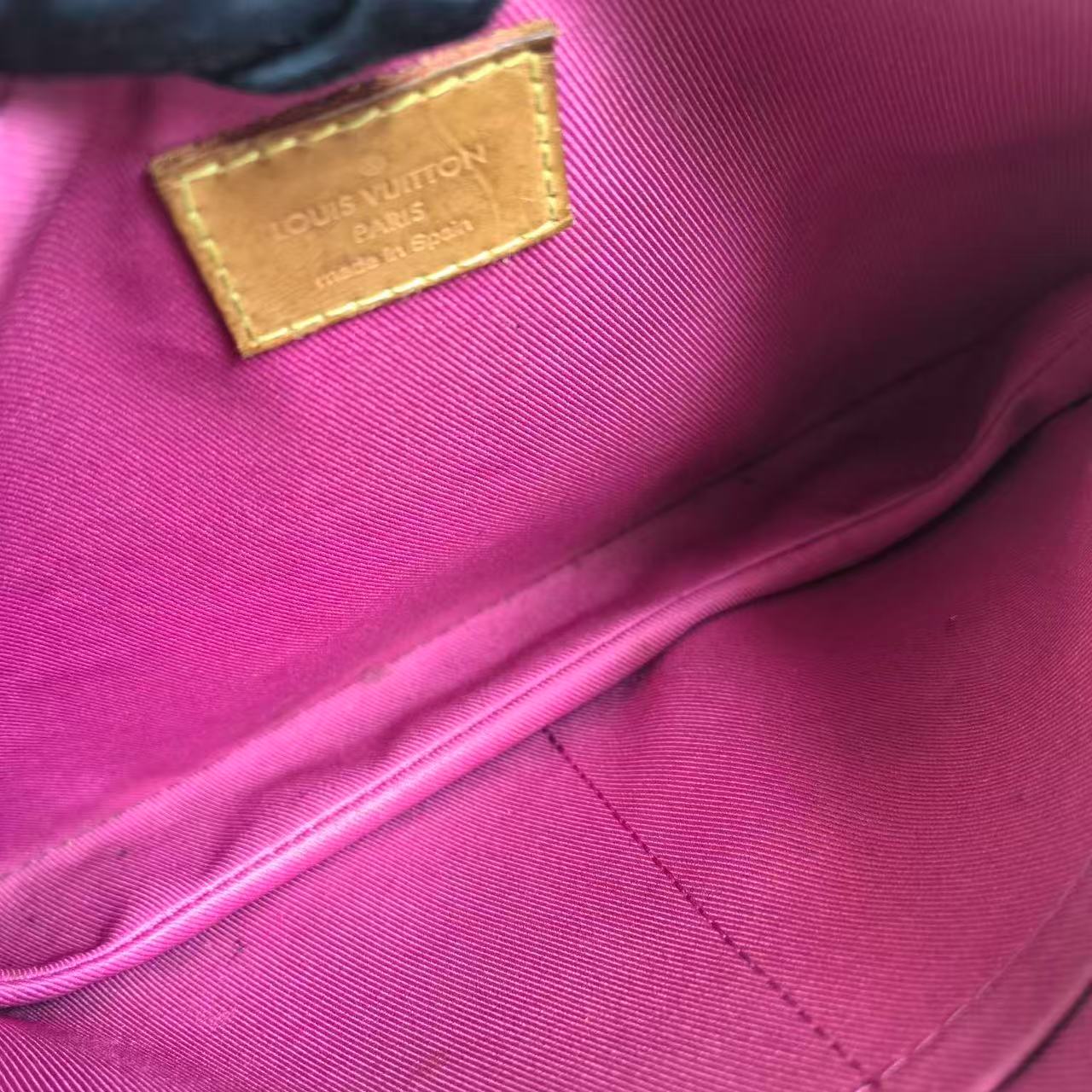 LOUIS VUITTON Lorette Shoulder Bag