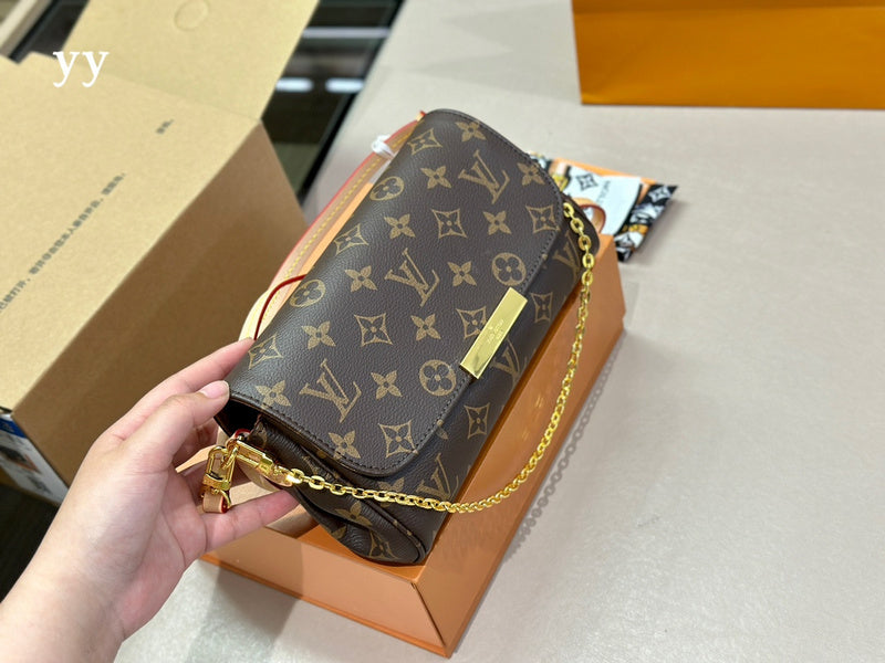 Louis Vuittons - 14990