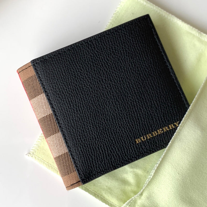 Burberry Bags 051