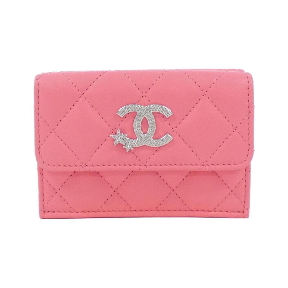Chanel Clutch - Lynora Bags