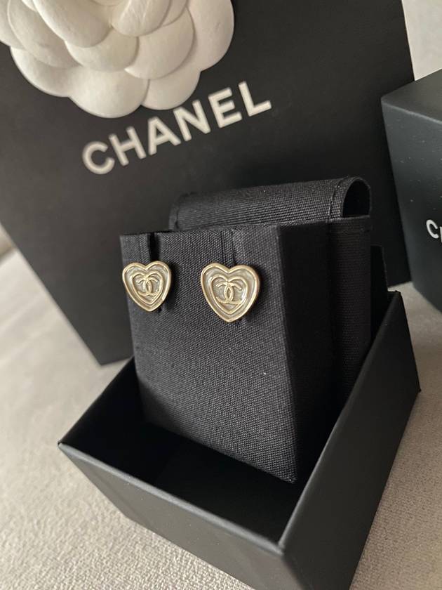 Chanel Handbag - Lynora Bags
