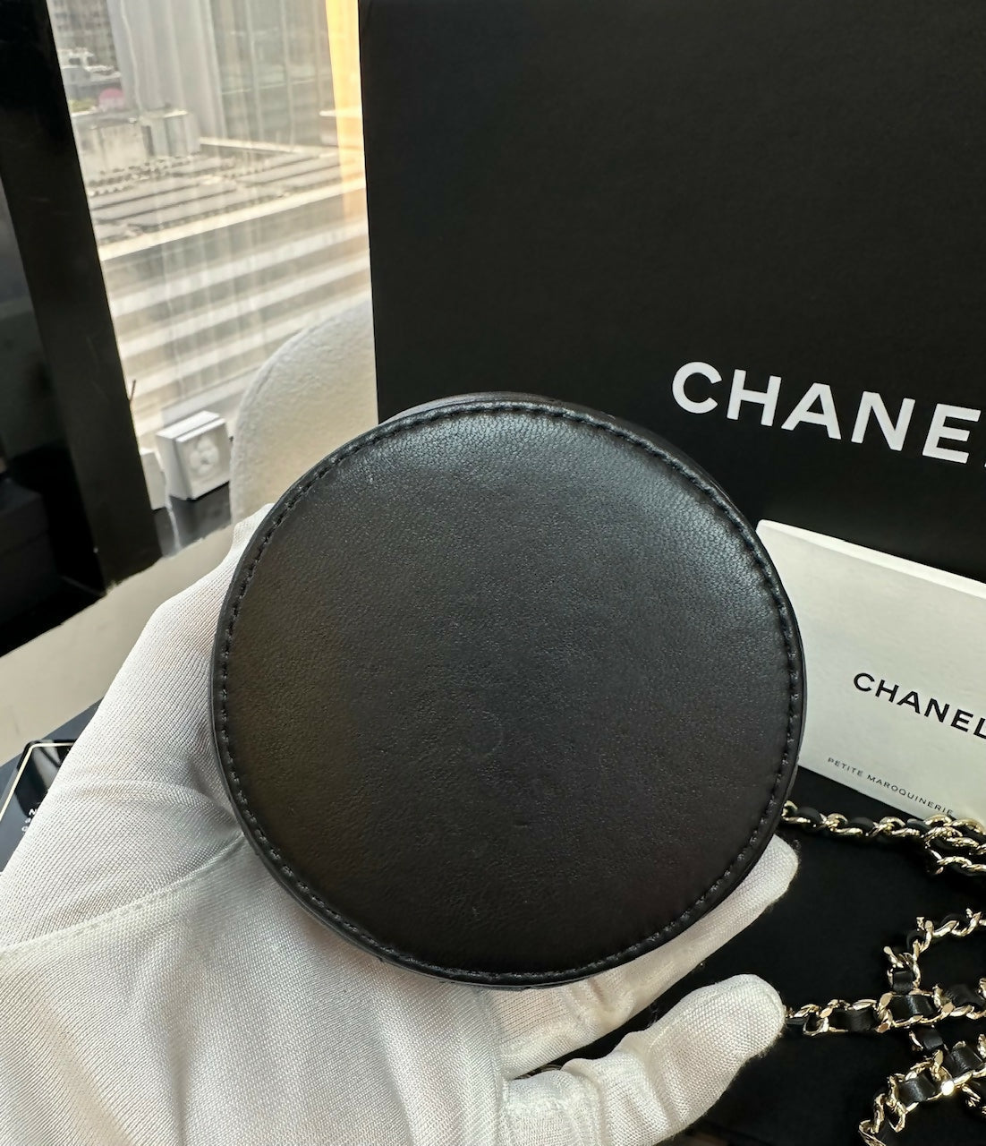 Chanel(21)Mini Bucket(612) Bag
