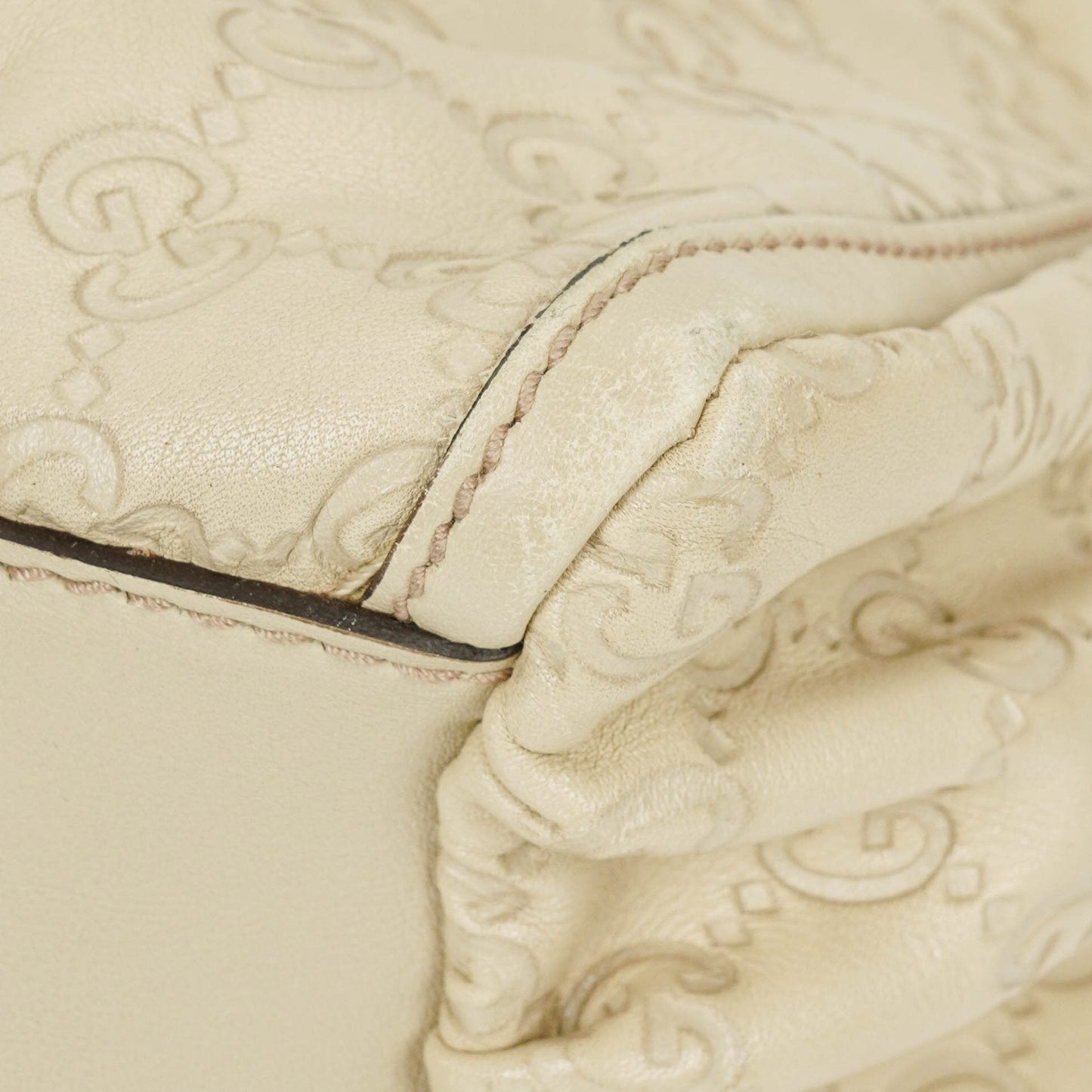 Gucci Guccissima Abbey D-Ring Bag