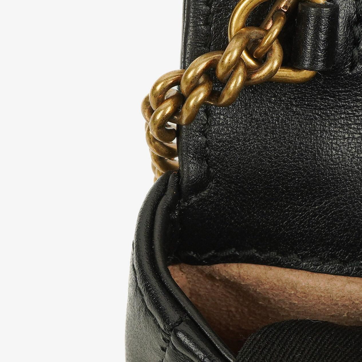 Gucci Black Calfskin Matelasse GG Marmont 2.0 Coin Purse On A Chain