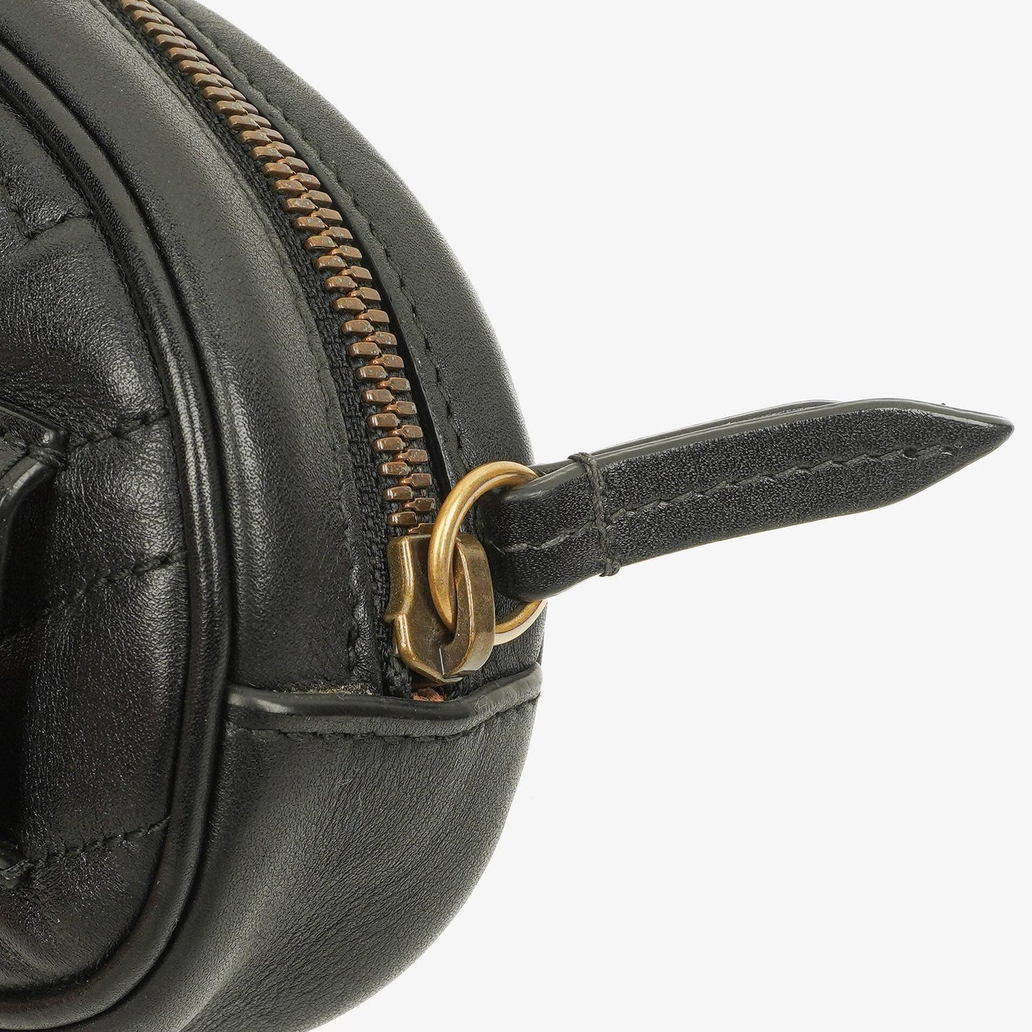 Gucci Black Leather GG Marmont Belt Bag