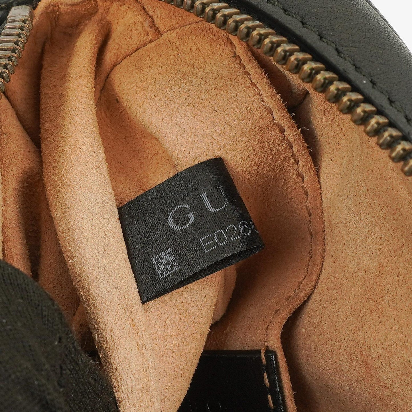 Gucci Black Leather GG Marmont Belt Bag