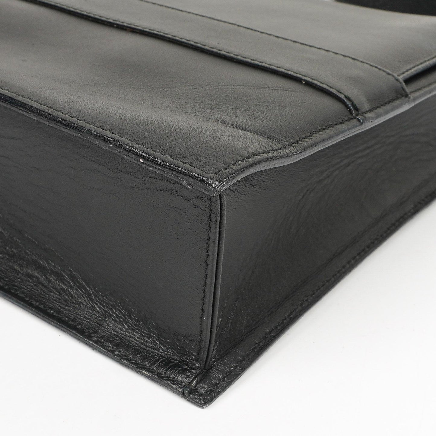 Gucci Black Leather Shoulder Bag
