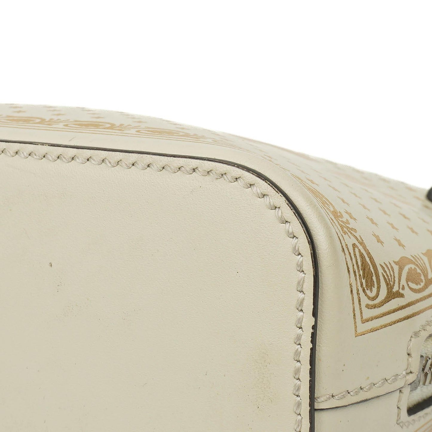 Gucci Mini Guccy Moon Steller Dome Crossbody Bag In White And Gold Calfskin