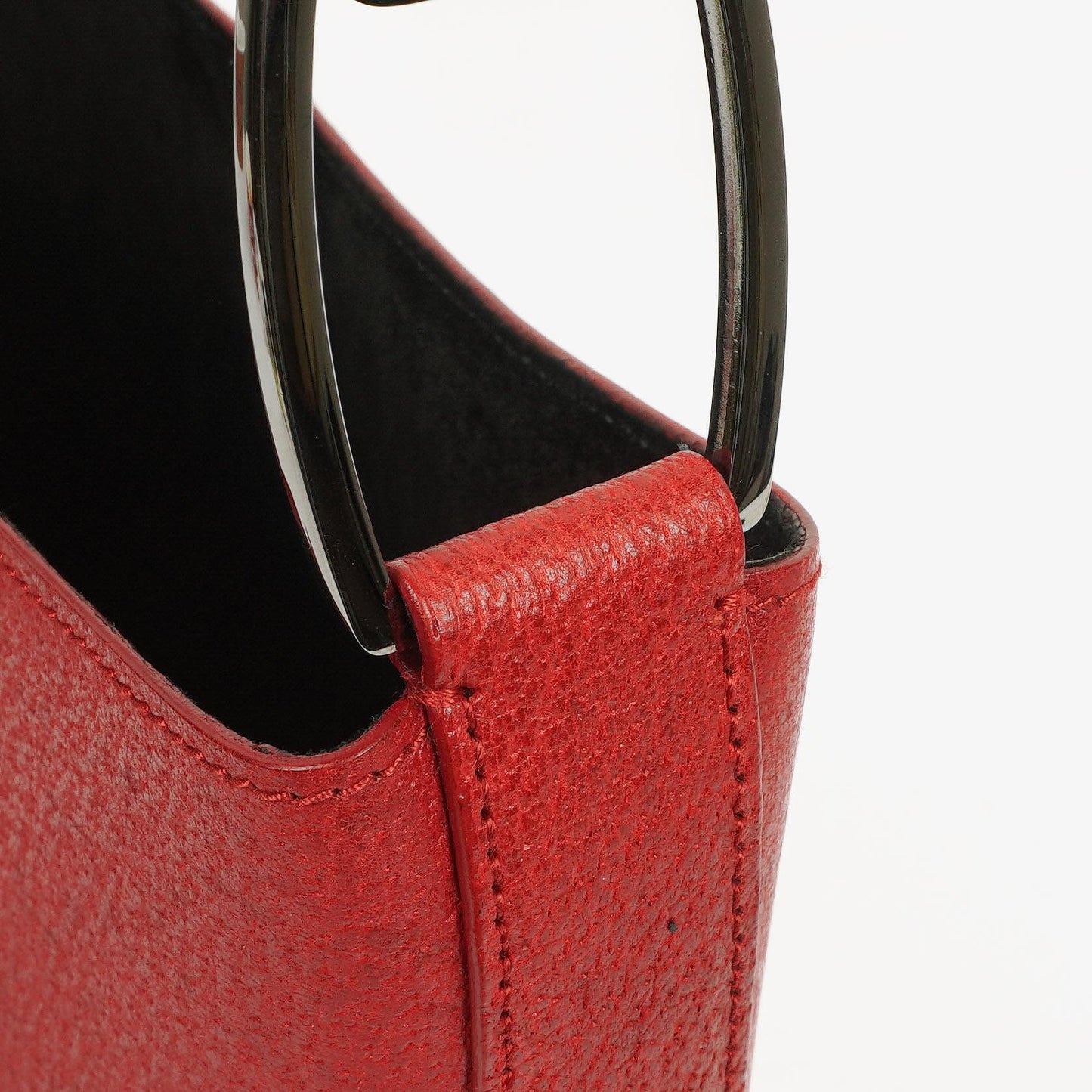 Gucci Vintage Bucket Bag in Red Leather with Pouch