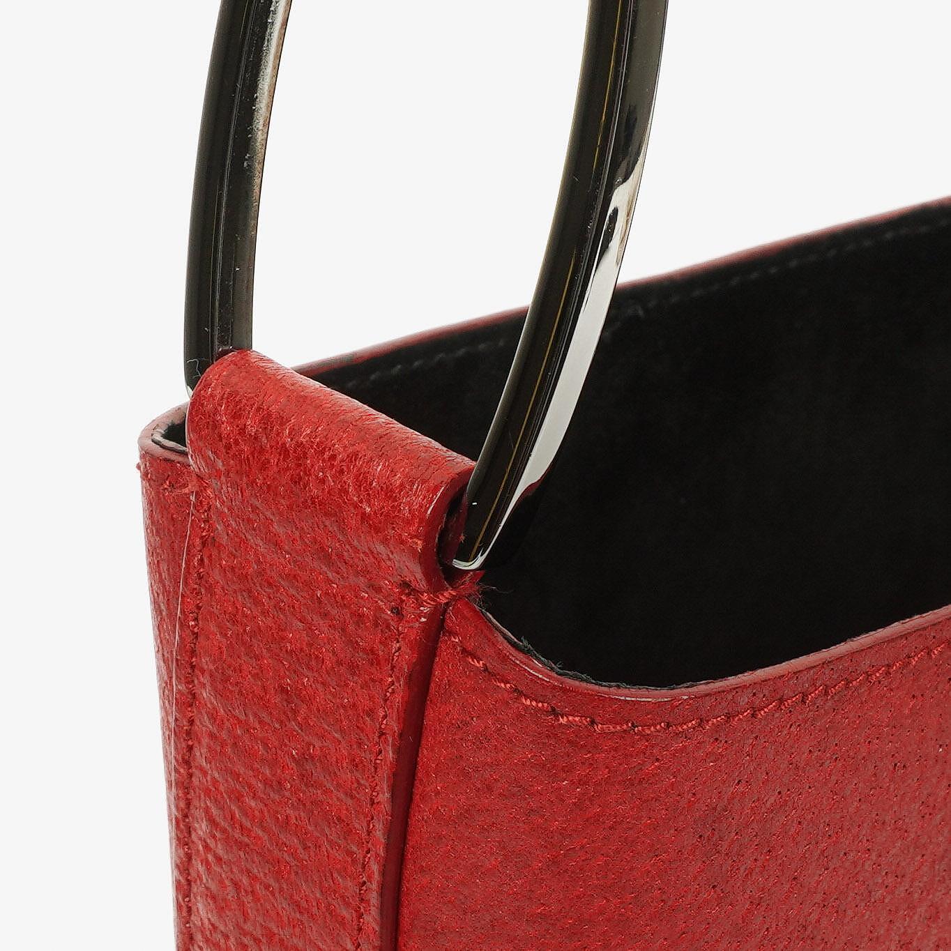 Gucci Vintage Bucket Bag in Red Leather with Pouch