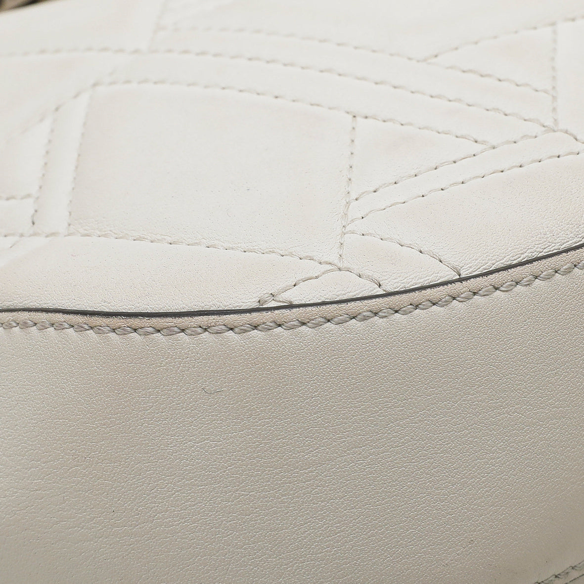 Gucci Quilted Leather Shoulder Bag