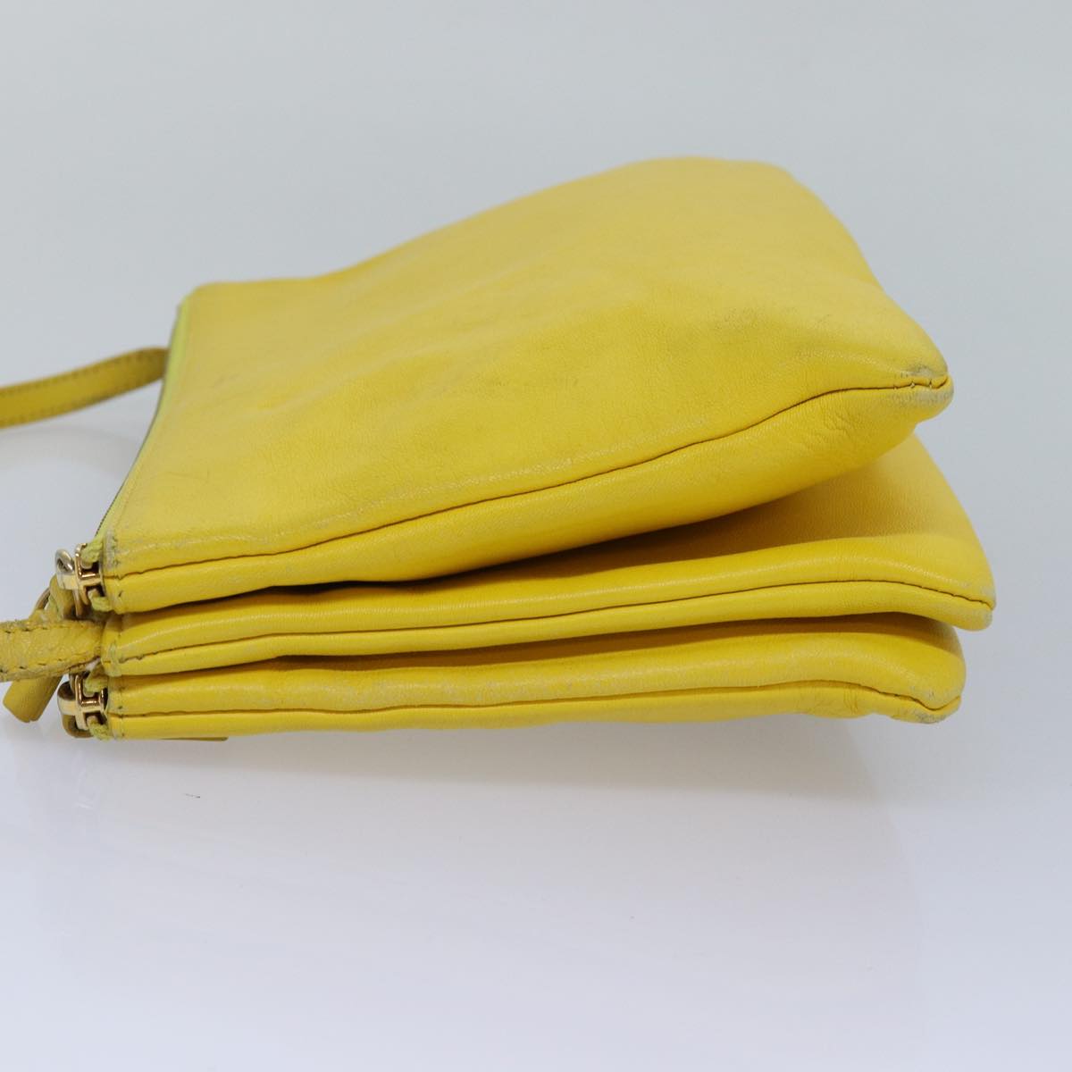 Luxury CELINE Trio Shoulder Bag Leather Yellow Auth hk1472