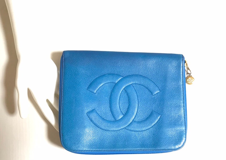 Chanel Clutch - Lynora Bags