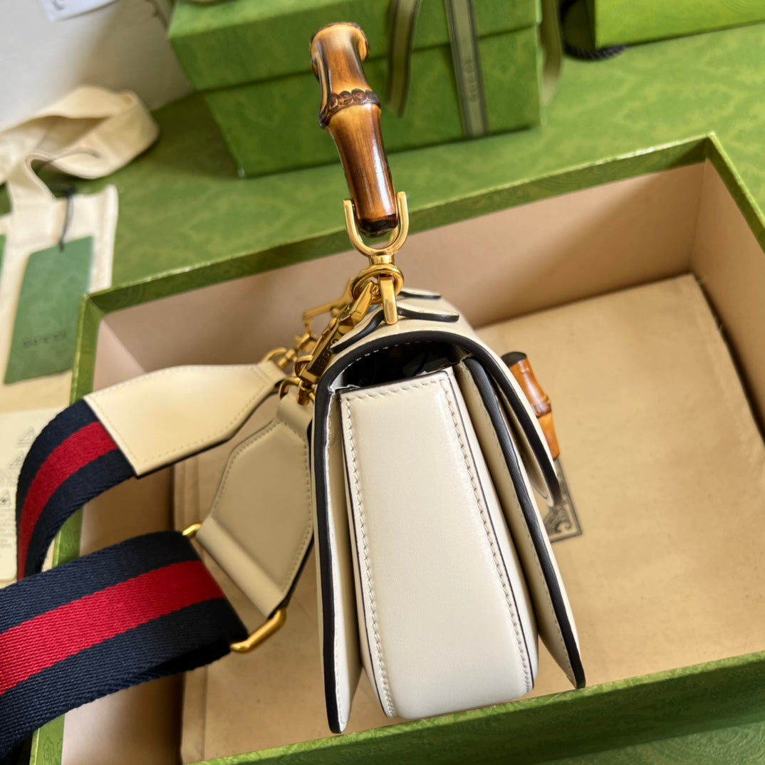 Gucci Bamboo Leather Shoulder Bag Style 20