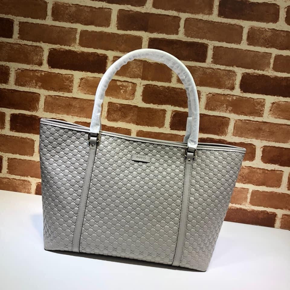 Gucci GG Supreme Leather Shoulder Bag Style 2