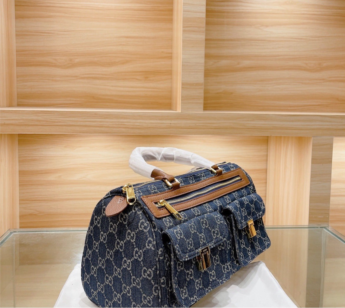 Gucci Shoulder Bag Style 48