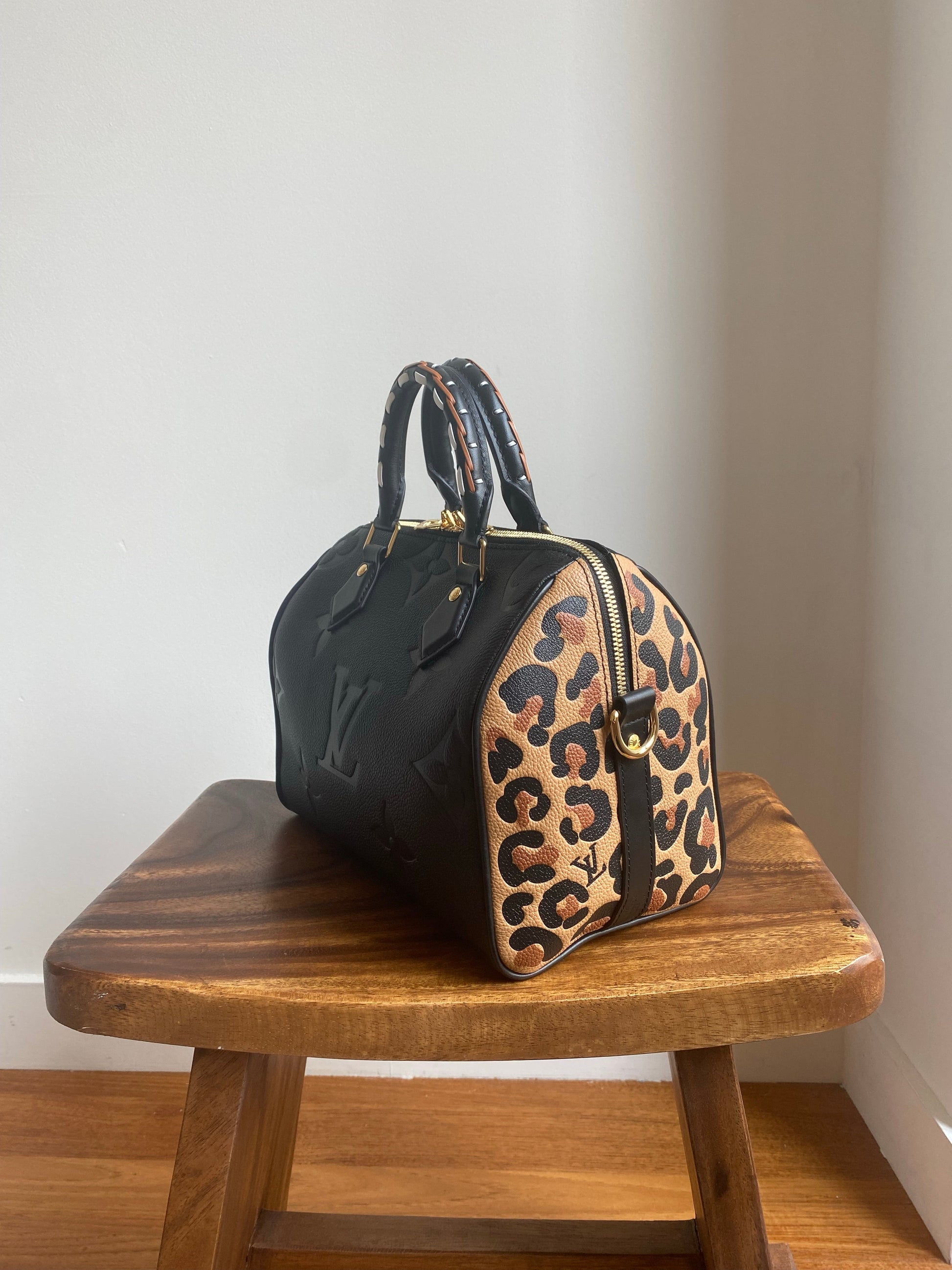 Louis Vuitton Wild at Heart Bandouliere 25 Crossbody