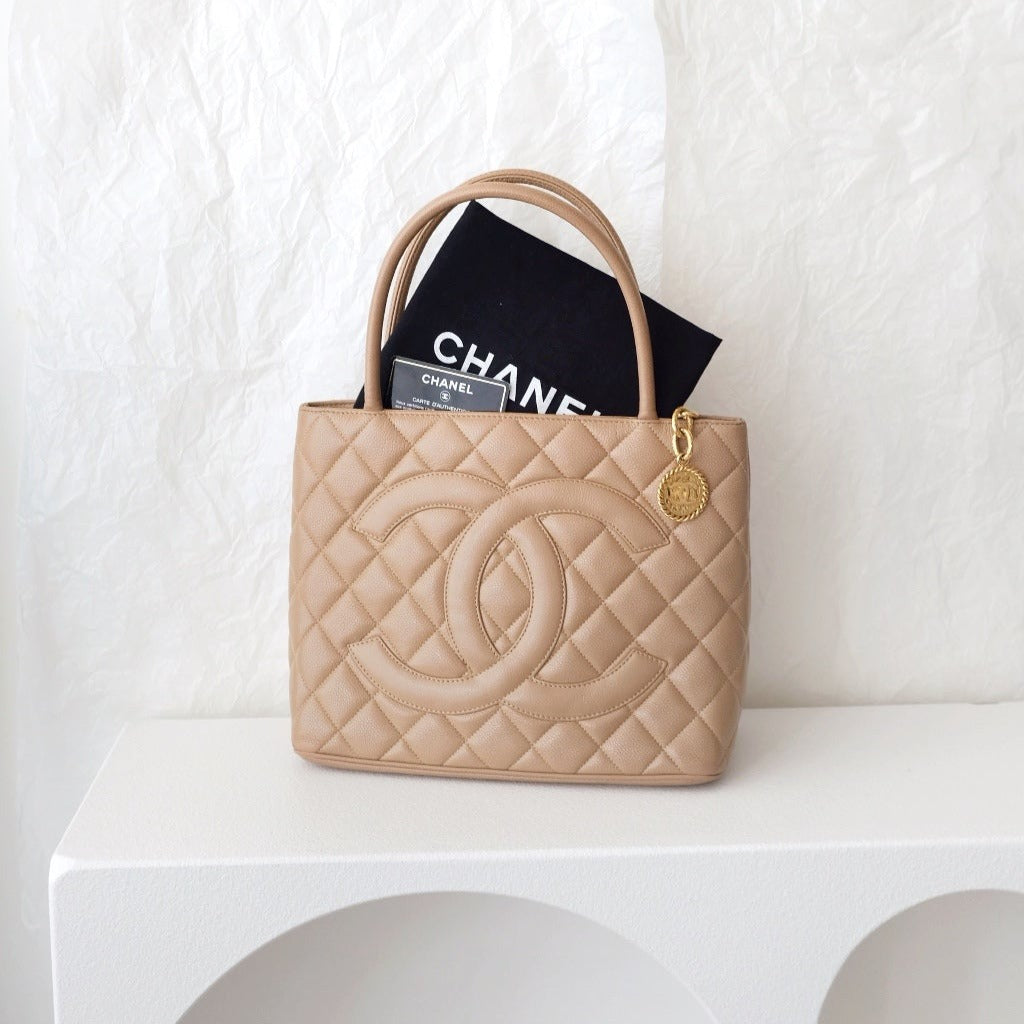 Chanel Tote Bag - Lynora Bags