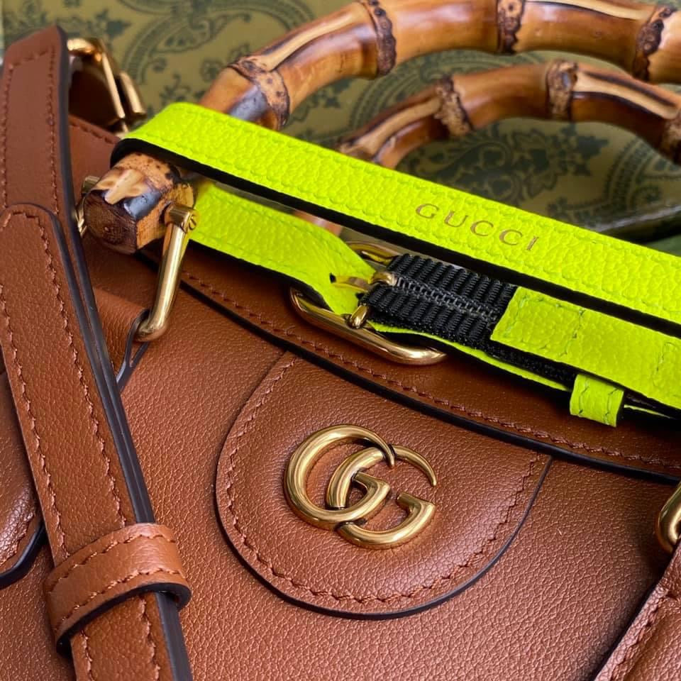 Gucci Leather Tote Style 16