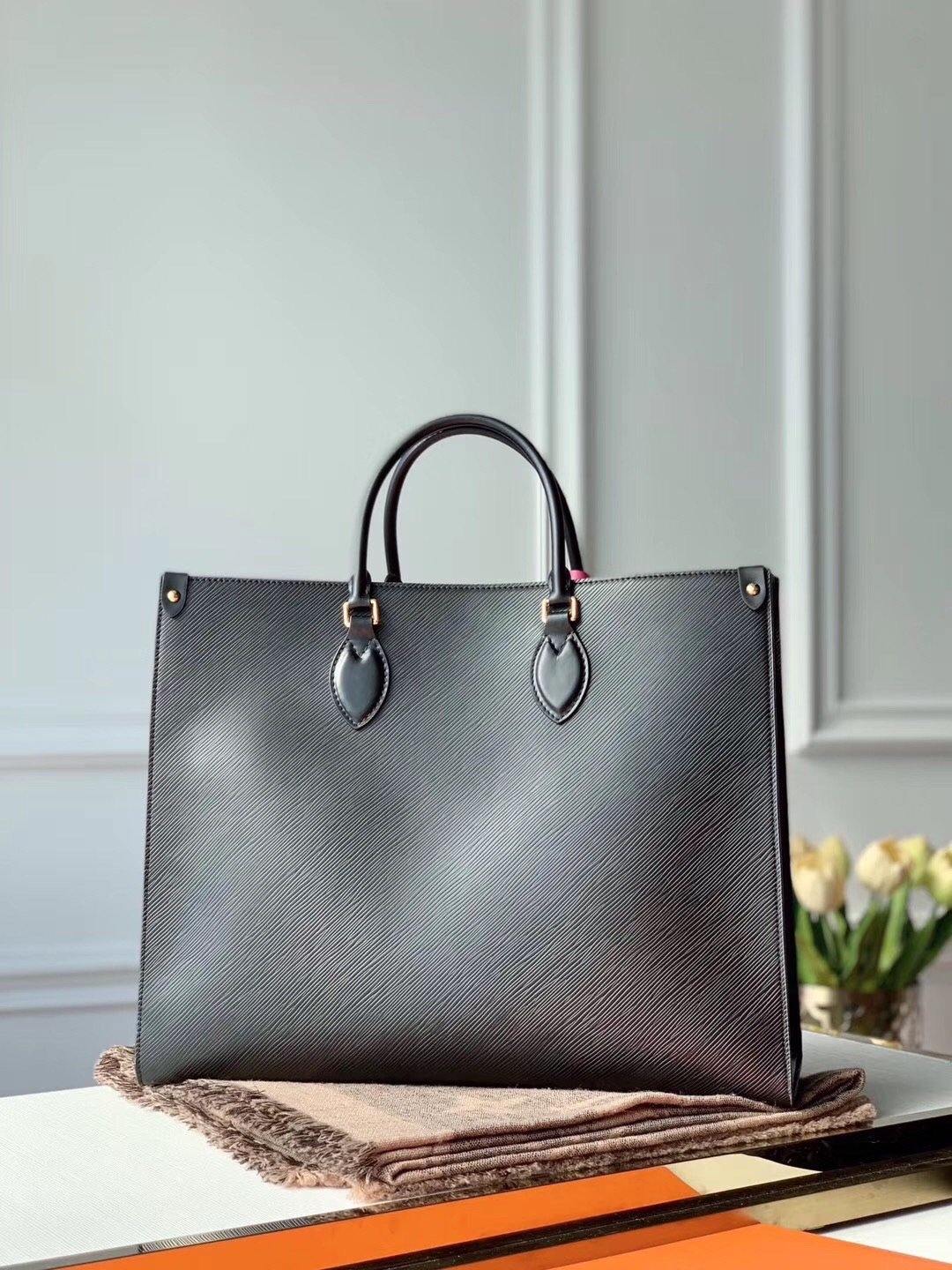 Louis Vuitton MM Bag
