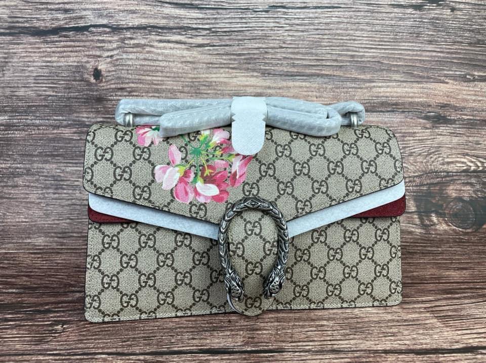 Gucci Flora Canvas Chain Shoulder Bag