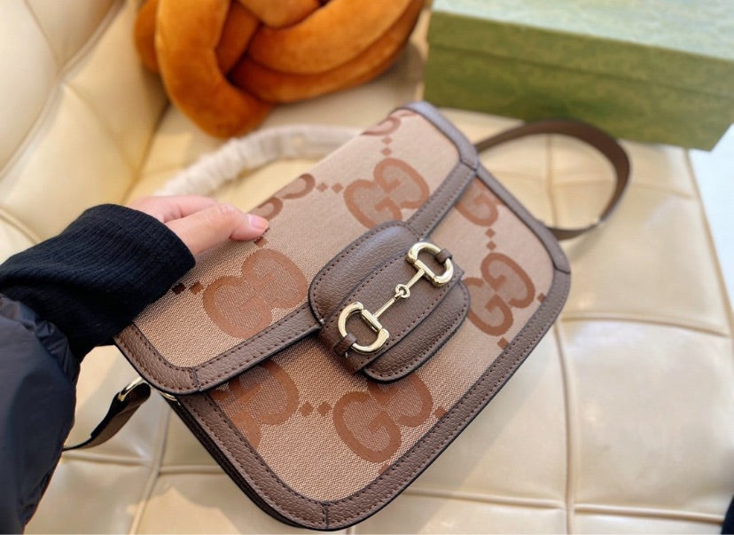 Gucci Woman Crossbody Style 5