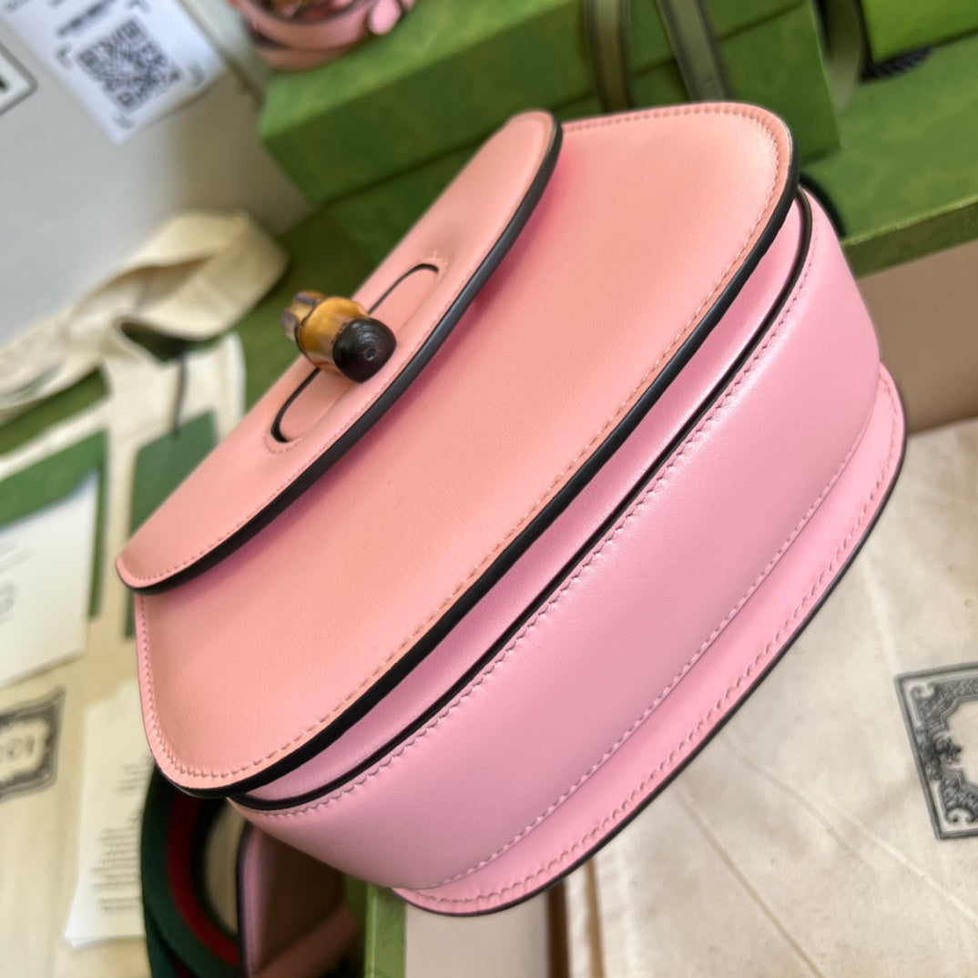 Gucci Bamboo Leather Shoulder Bag Style 6