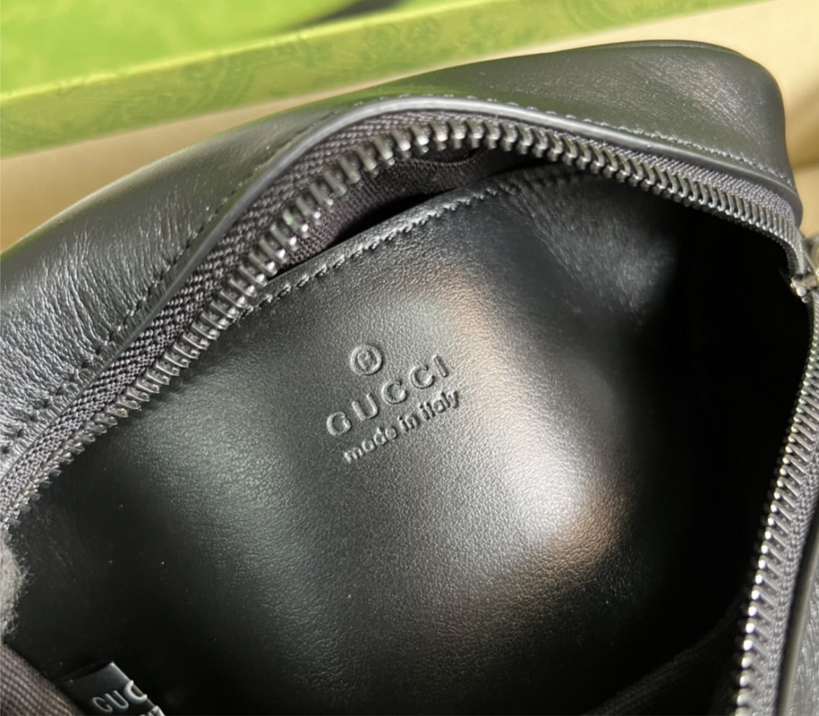 Gucci Black Shoulder Bag Style 3