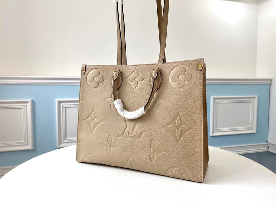 Louis Vuitton MM Tote Bag